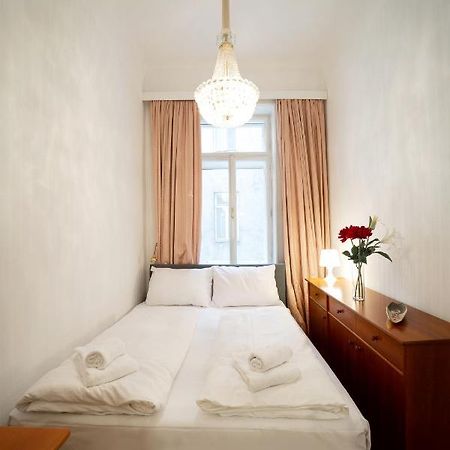 Hideaway Wahring Apartment เวียนนา ภายนอก รูปภาพ
