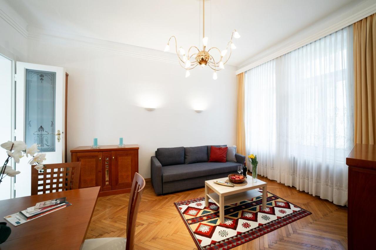 Hideaway Wahring Apartment เวียนนา ภายนอก รูปภาพ