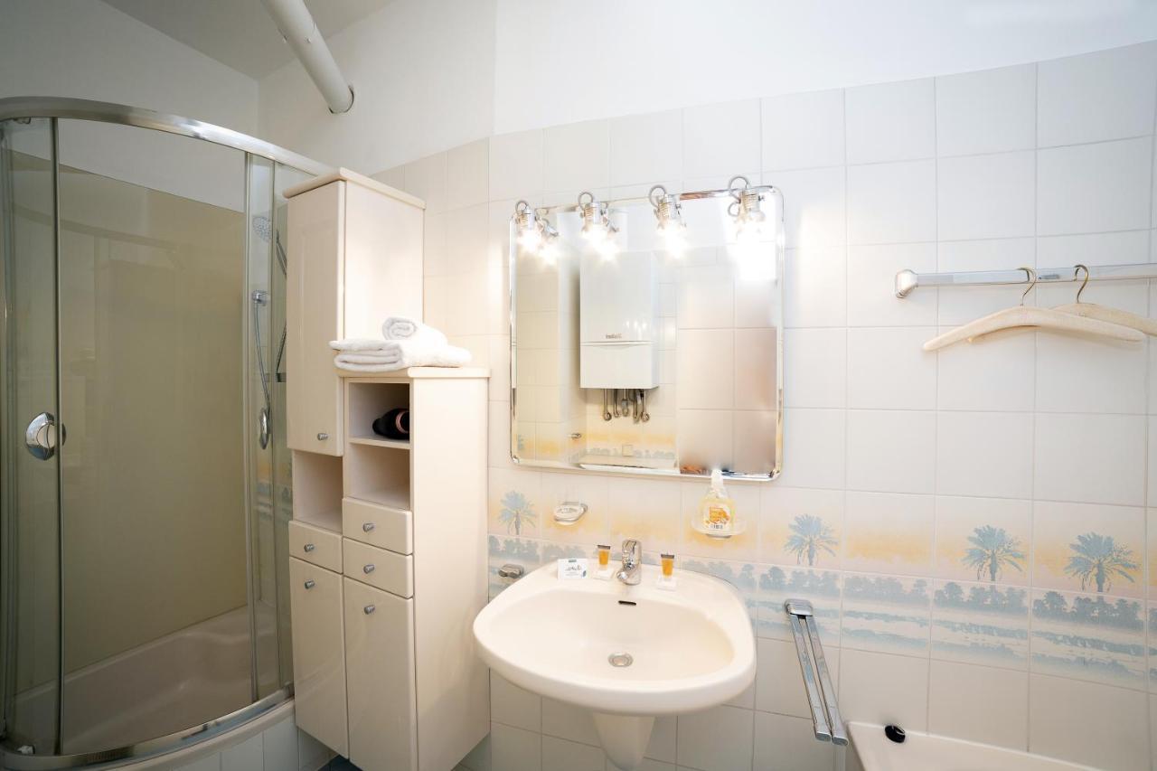 Hideaway Wahring Apartment เวียนนา ภายนอก รูปภาพ