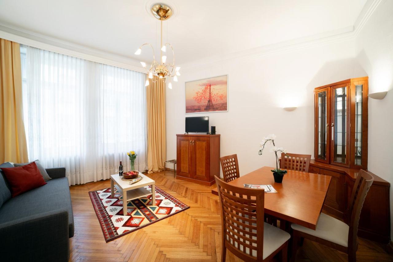 Hideaway Wahring Apartment เวียนนา ภายนอก รูปภาพ