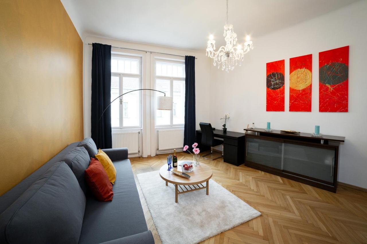 Hideaway Wahring Apartment เวียนนา ภายนอก รูปภาพ